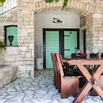 House Ston Holiday home