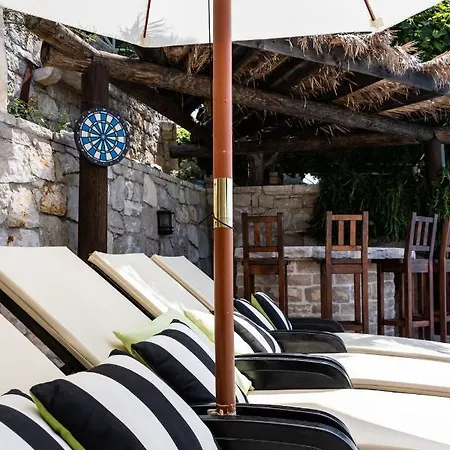 House Ston * أوروبيتش